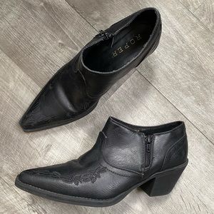 Vintage black booties